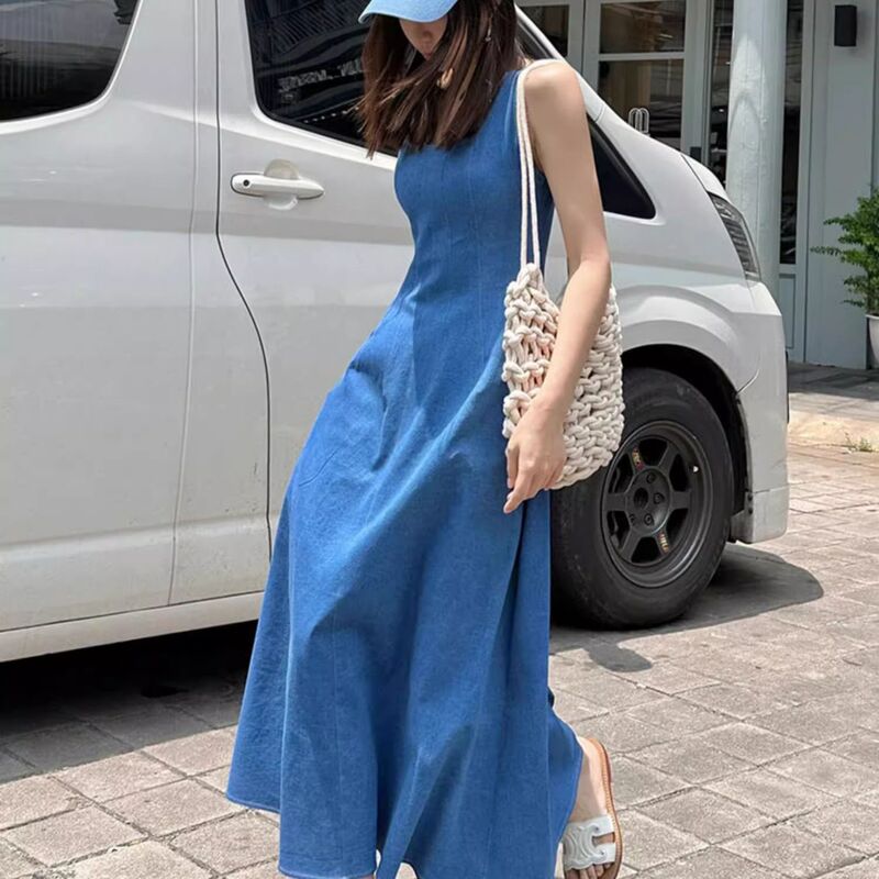 Klein Blue Suspender Dress for Women, Spring and Summer, Super Stylish, Sleeveless, Slim-Fitting, Long Dress for the Beach
