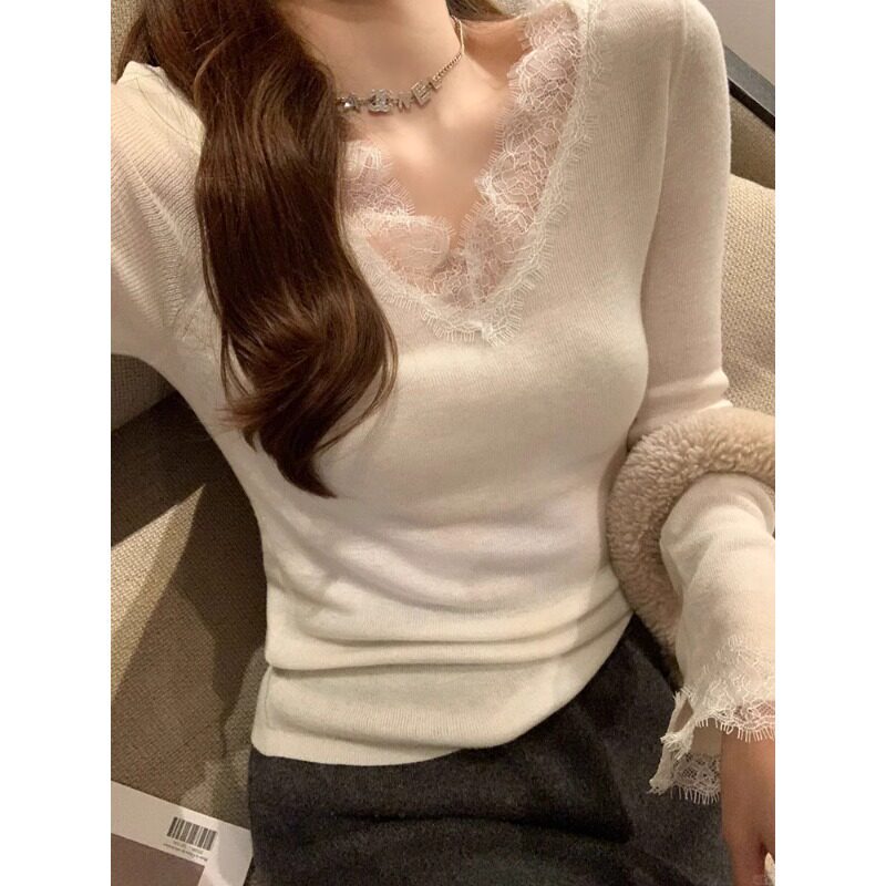 Pure Desire Lace Splicing White Knit Sweater for Women, Stylish and Super Pretty Inner Wear for Autumn and Winter with a High-End Feel Pure Desire Lace Splicing White Knit Sweater for Women, Stylish and Super Pretty Inner Wear for Autumn and Winter with a High-End Feel