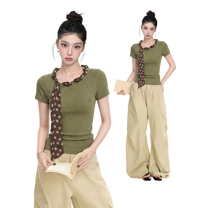 Green Polka Dot Faux Two-Piece Short-Sleeve T-Shirt for Women, Summer Slim-Fit Short Top with a Stylish Shoulder Design, Half-Sleeve Korean-Style Top