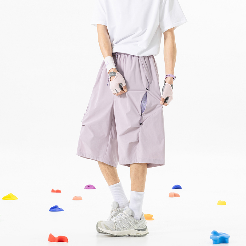 "Chasing the Wind" Outdoor Hiking Sports Lightweight Shorts for Men and Women, Summer Water-Resistant Loose Pleated Three-Quarter Pants "Chasing the Wind" Outdoor Hiking Sports Lightweight Shorts for Men and Women, Summer Water-Resistant Loose Pleated Three-Quarter Pants
