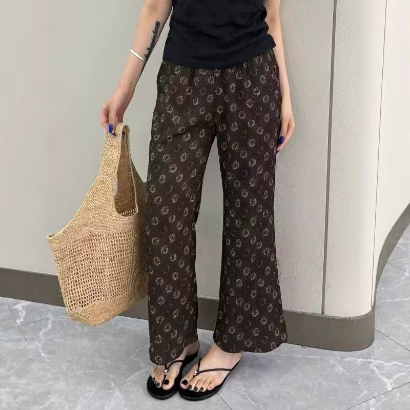 Highly Recommended! Elastic Waist, Vintage Print, Skin-Friendly, Breathable, Drapey Flared Pants 809 Highly Recommended! Elastic Waist, Vintage Print, Skin-Friendly, Breathable, Drapey Flared Pants 809