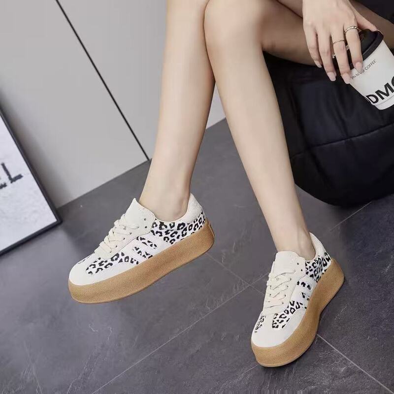 【Genuine Leather + Rubber Sole】【Senlu Zhixia】Soft-Soled, Comfortable, Versatile, Height-Increasing Casual Sports Shoes - Fish
