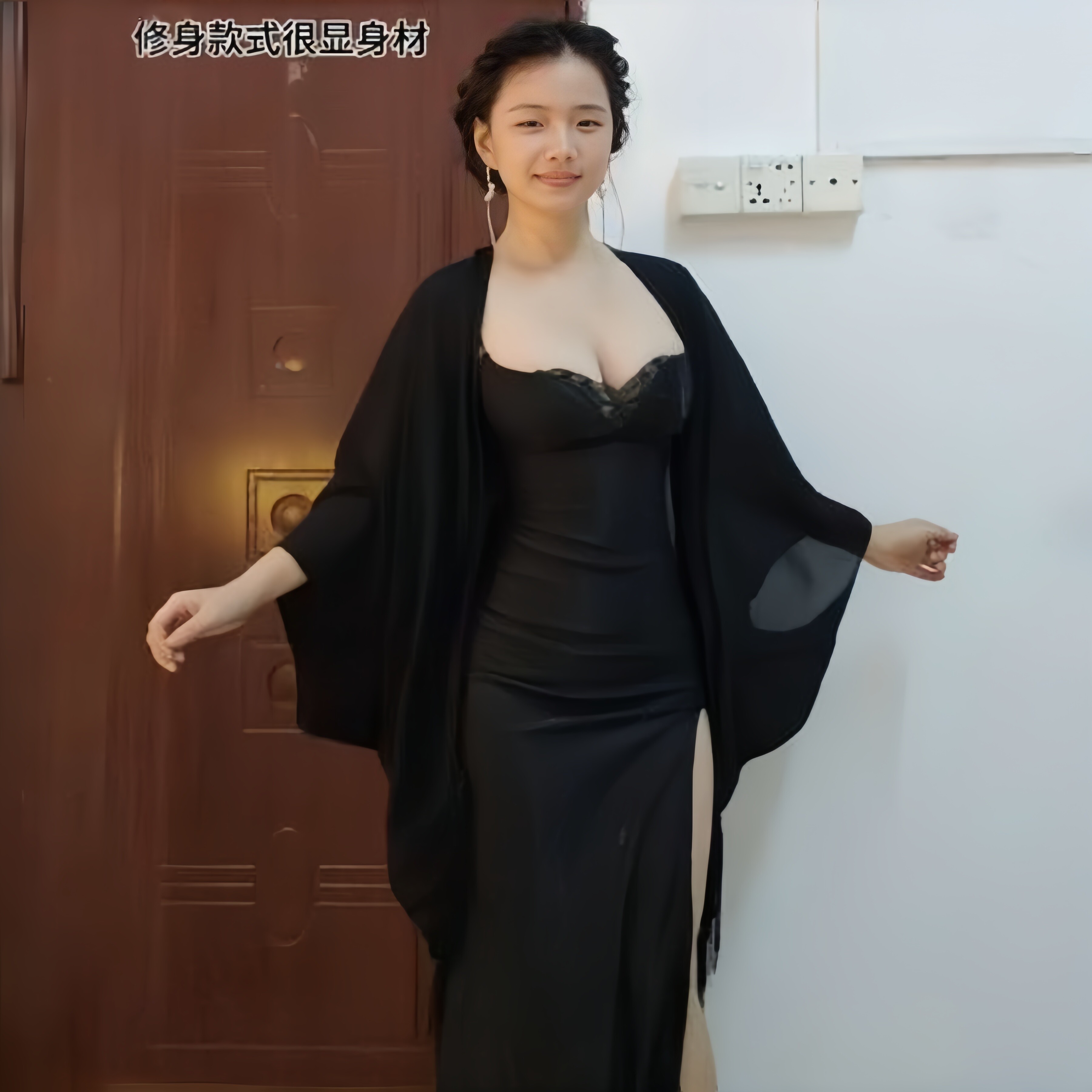 黑色性感蕾丝拼接吊带晚礼服高级感设计细闪法式蝴蝶露背连衣长裙_Cosplay女装_淘宝游戏网