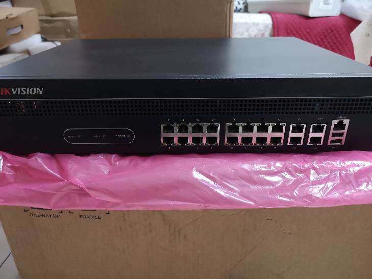 Charge new DS-6916UD Hikvision 16-channel decoder original