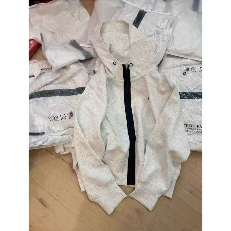 6016 Issue B: Top-Notch Texture Level Hooded Sweatshirt Jacket 3.20