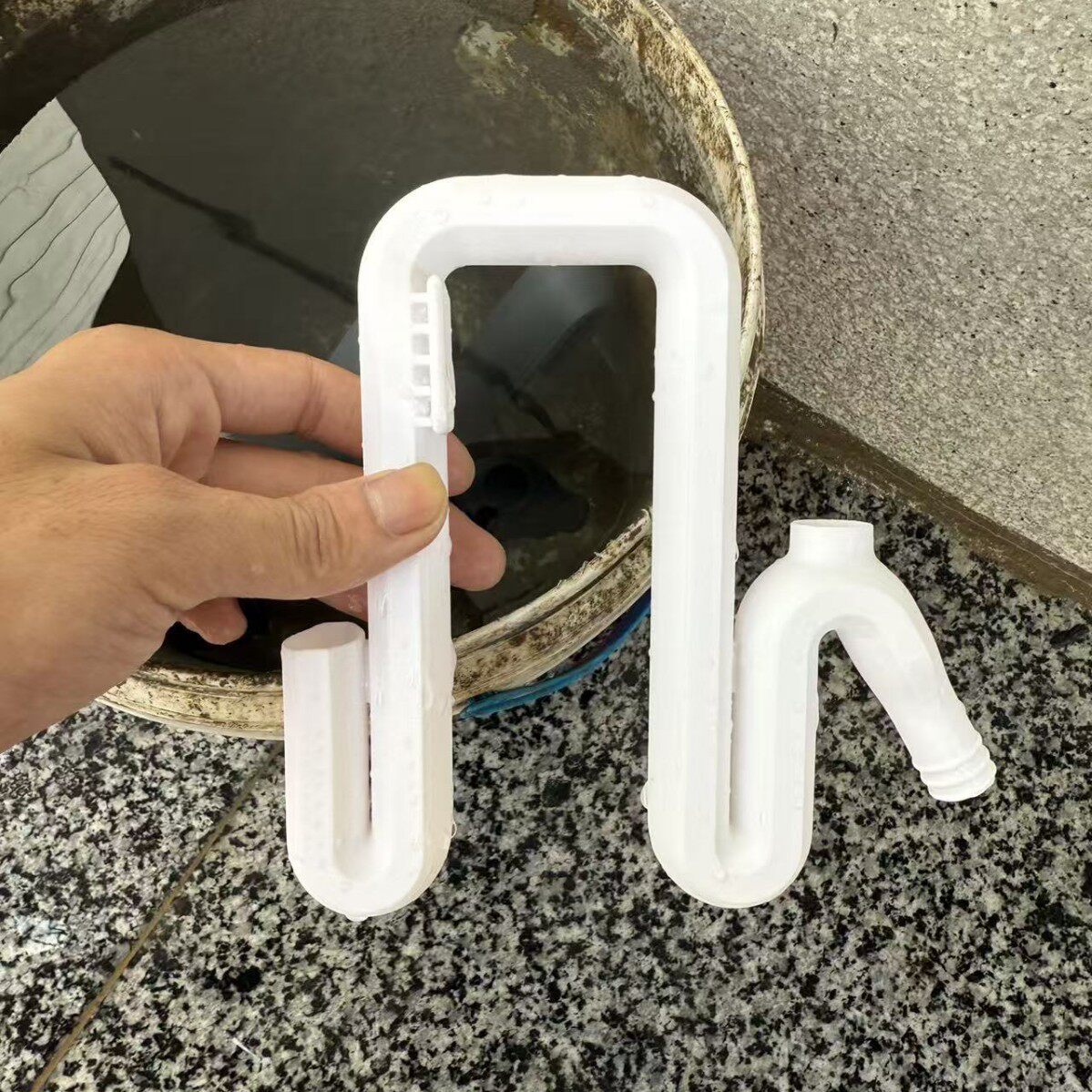 独立站新款overflow pipe 户外溢流管3D打印水桶软管桶沿支架工具