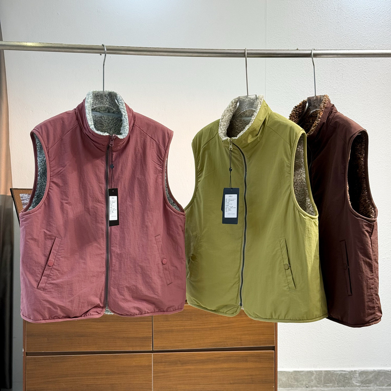 Muju 399! Outdoor Functional Double-Sided Fleece Vest, Warm and Loose-Fitting Vest for Men and Women, New Trendy Style
