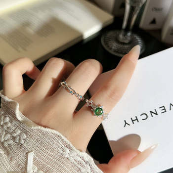 Kongshan script killing flowers xiangrong alu's same style ring thorn light luxury simple ring bestie style student ring