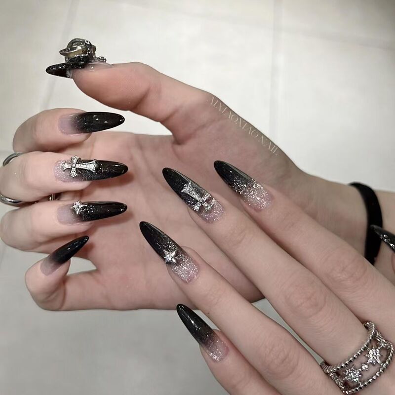 French-Style Black Gradient Sparkling Four-Pointed Star Sweet-Cool Style Handmade Nail Art Wearable Nails Cross Nail Art
