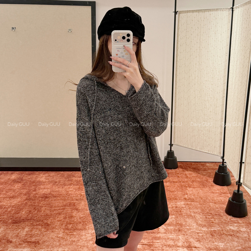 Daily Guu Hooded Knitwear