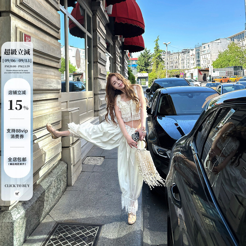 Fallinfang Square [Strolling in Capri] French Lace Lantern Pants for Women, Sweet and Casual Summer Trousers