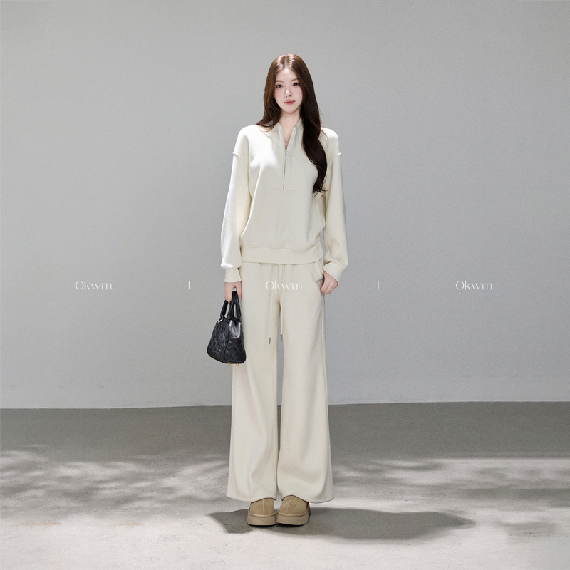 Okwm Takeout Has Arrived in the Comfort Zone: Casual Style Sportswear Set for Women, Autumn and Winter Sweatshirt and Wide-Leg Pants Two-Piece Set
