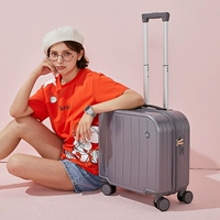 Серебристо-серый