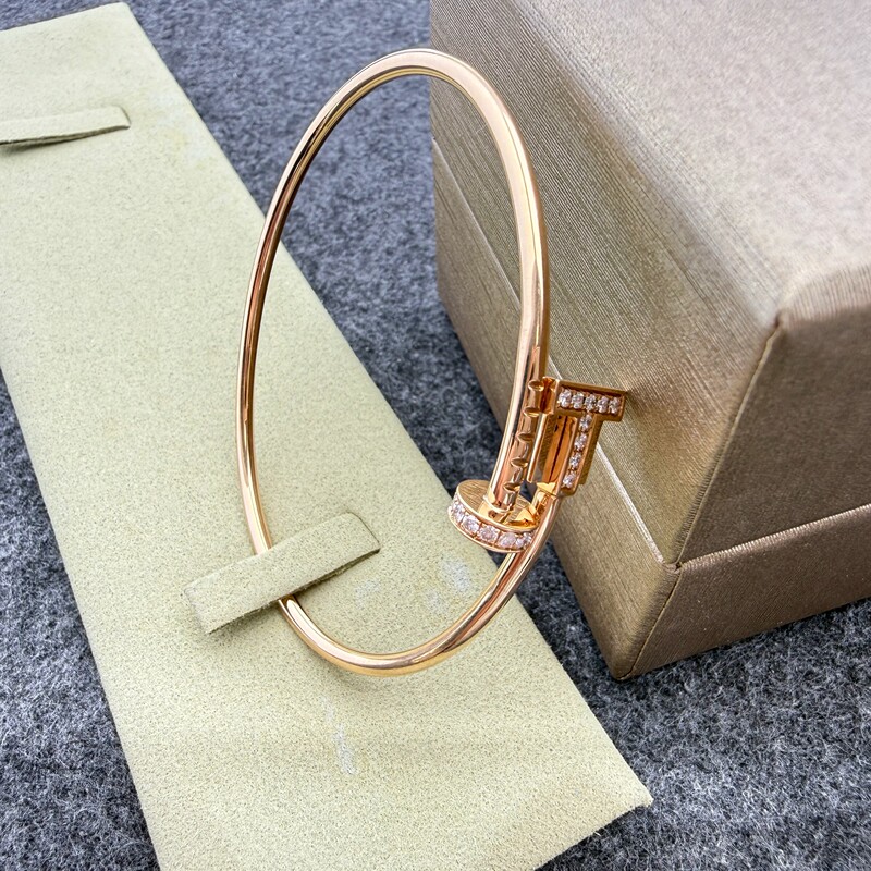 18K Gold Nail Bracelet Double-T Bracelet Thin Nail Head and Tail Diamond Bracelet Rose Gold Gold White Gold Bracelet Gift for Men and Women 18K Gold Nail Bracelet Double-T Bracelet Thin Nail Head and Tail Diamond Bracelet Rose Gold Gold White Gold Bracelet Gift for Men and Women