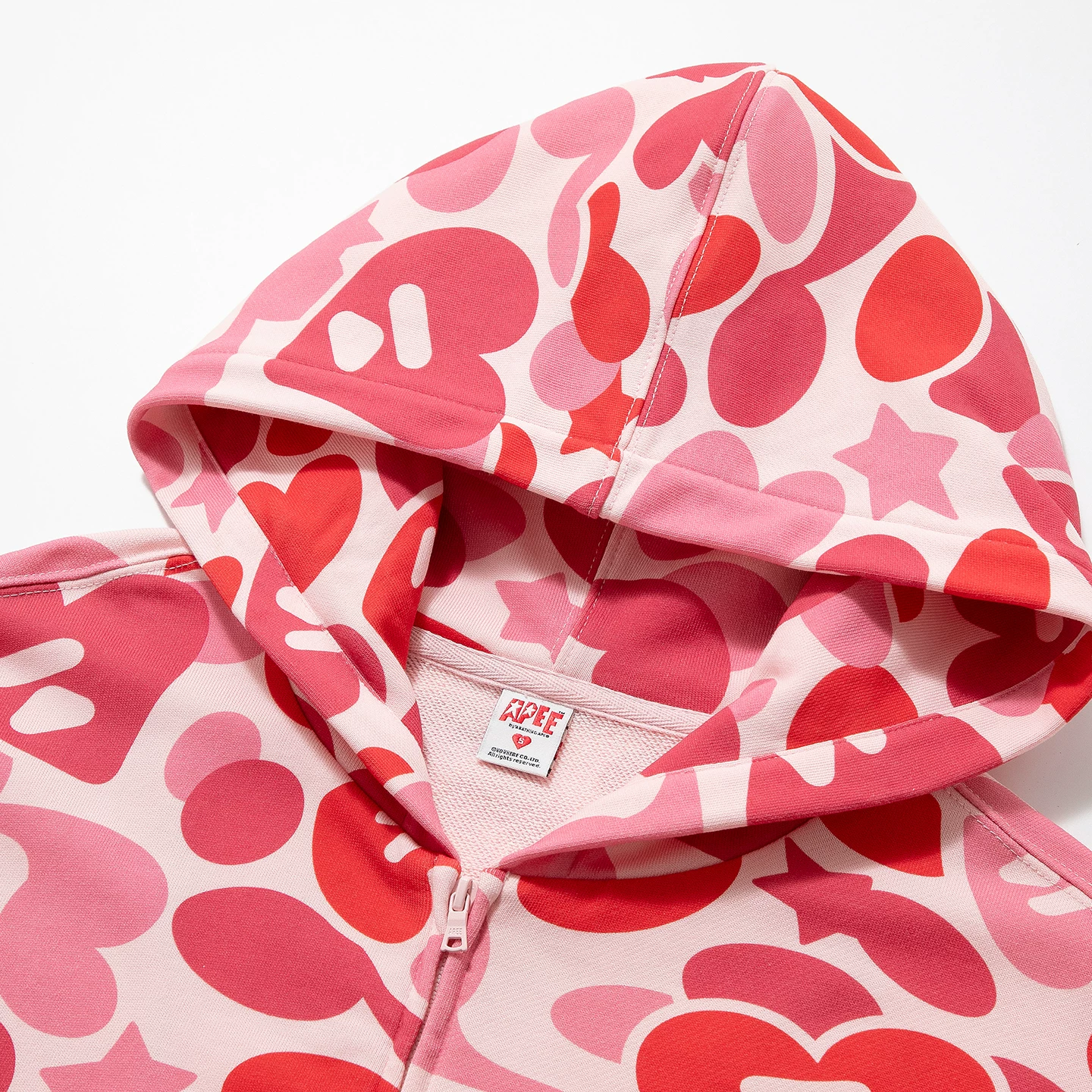 Худи с капюшоном в камуфляжном стиле BAPE SS26 APEE от A BATHING APE, сладкая девочка кардиган примадонна обезьяна