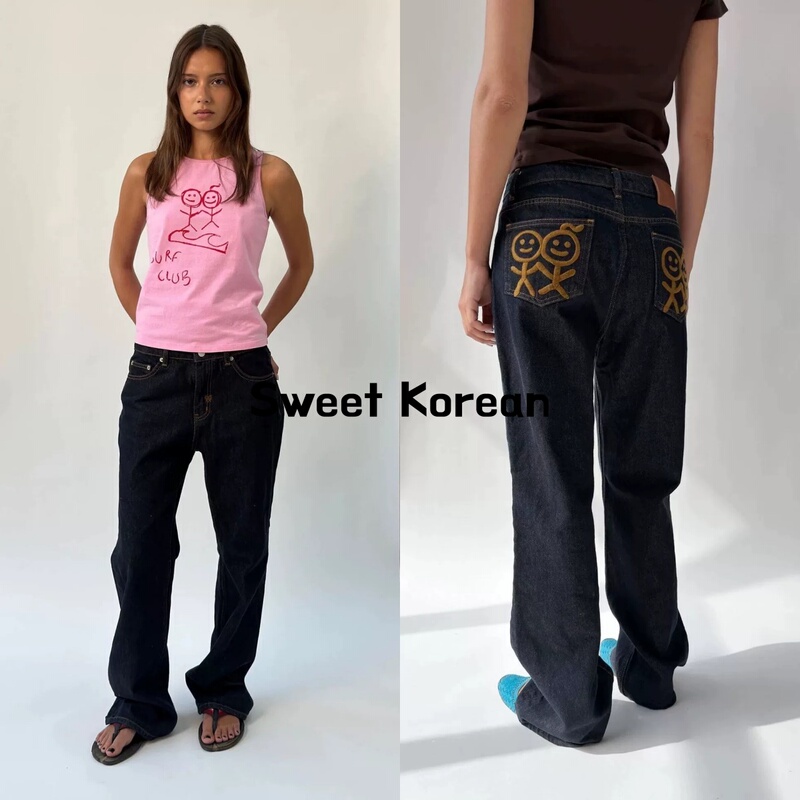Urban Sophistication Song Yanfei's Top with Stickman Embroidery Pockets and Straight-Leg Denim Pants Urban Sophistication Song Yanfei's Top with Stickman Embroidery Pockets and Straight-Leg Denim Pants