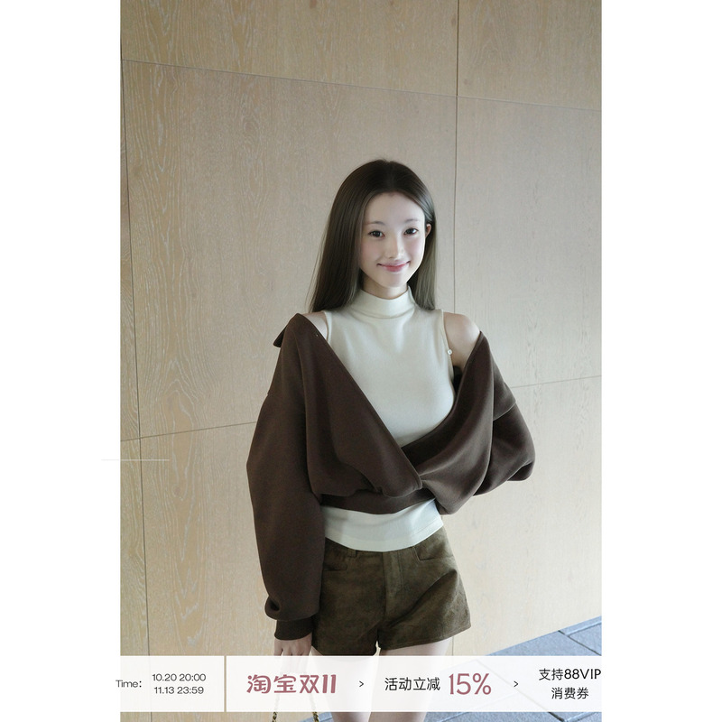 Squid and Frozen Pear Soup Yuyu Is a Must Buy!! [Three Ways to Wear It] Gentle Deep V-Neck Loose Sweatshirt and Vest Set