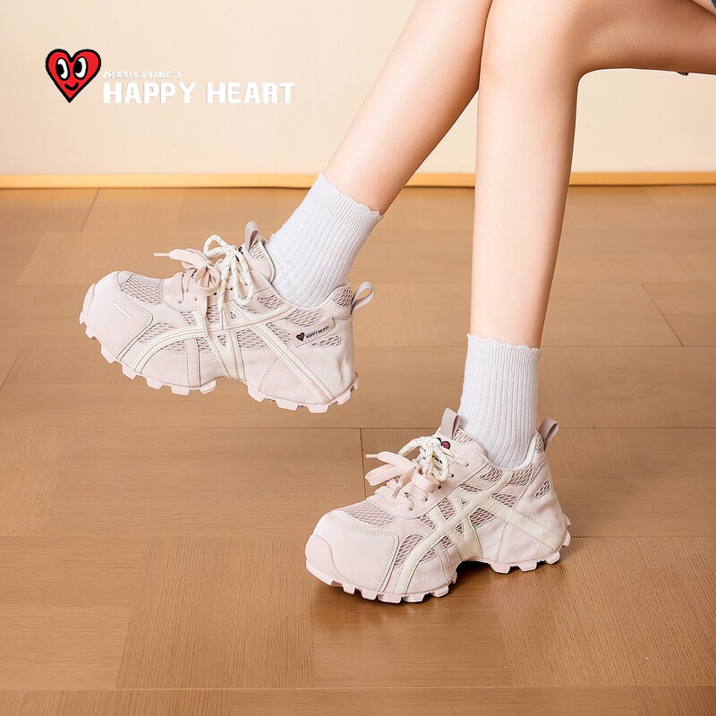 Charles Peach Heart Is a Very Stylish and Comfortable Dad Shoe for Women, 2026 New Summer Pink Mesh Thick-Soled Sneakers