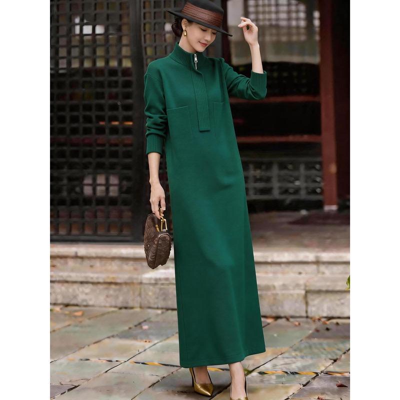 Elegant Green Dress for Women with Stand Collar, Long Sleeves, Loose Fit, Slimming, Fashionable, High-End Long Dress, New Model for Autumn 2026