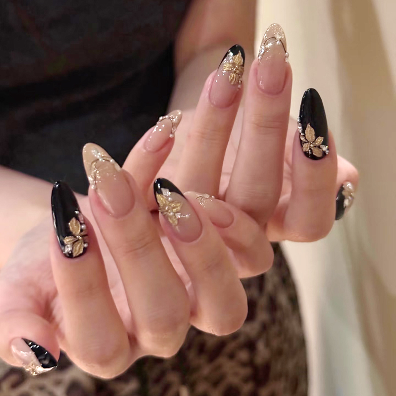 Lily Nice Nail ins Style High-End Black Metal Maple Leaf Carved Handmade Wearable Nails Fake Nails Finished Product Lily Nice Nail ins Style High-End Black Metal Maple Leaf Carved Handmade Wearable Nails Fake Nails Finished Product