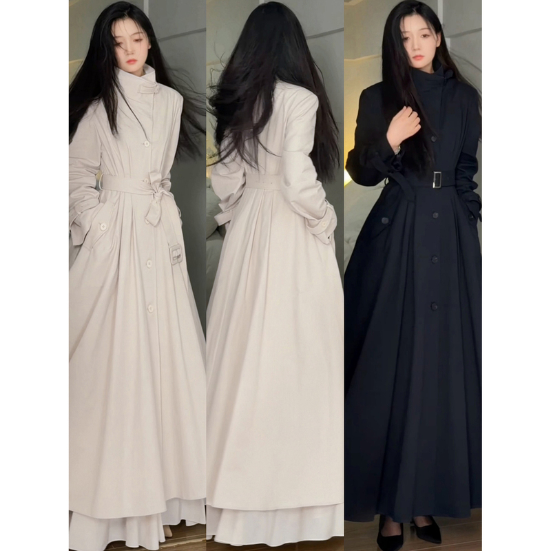 Sun Xiaoju's Special Edition Trench Coat, Autumn Stand-Up Collar Trench Coat for Women, Waist-Cinching with Tie, Long Coat with a Large Hem Sun Xiaoju's Special Edition Trench Coat, Autumn Stand-Up Collar Trench Coat for Women, Waist-Cinching with Tie, Long Coat with a Large Hem