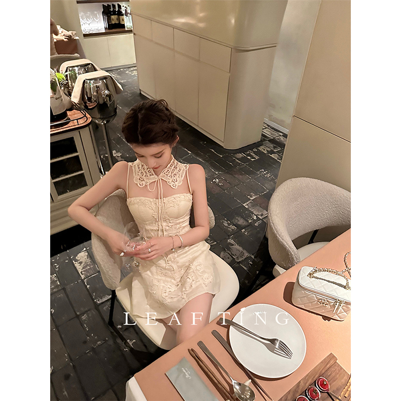 Leafting【Castle Linen Embroidery】Heavy Embroidery Linen Tencel Camisole Dress with a Palace Style Design Leafting【Castle Linen Embroidery】Heavy Embroidery Linen Tencel Camisole Dress with a Palace Style Design
