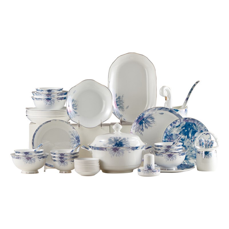 Bone China Dinnerware Set with a Light Luxury and High-End Feel, 2024 New Model Bowls and Plates for Home Use, High Aesthetic Value Gift, Tangshan Red Rose Bone China Dinnerware Set with a Light Luxury and High-End Feel, 2024 New Model Bowls and Plates for Home Use, High Aesthetic Value Gift, Tangshan Red Rose
