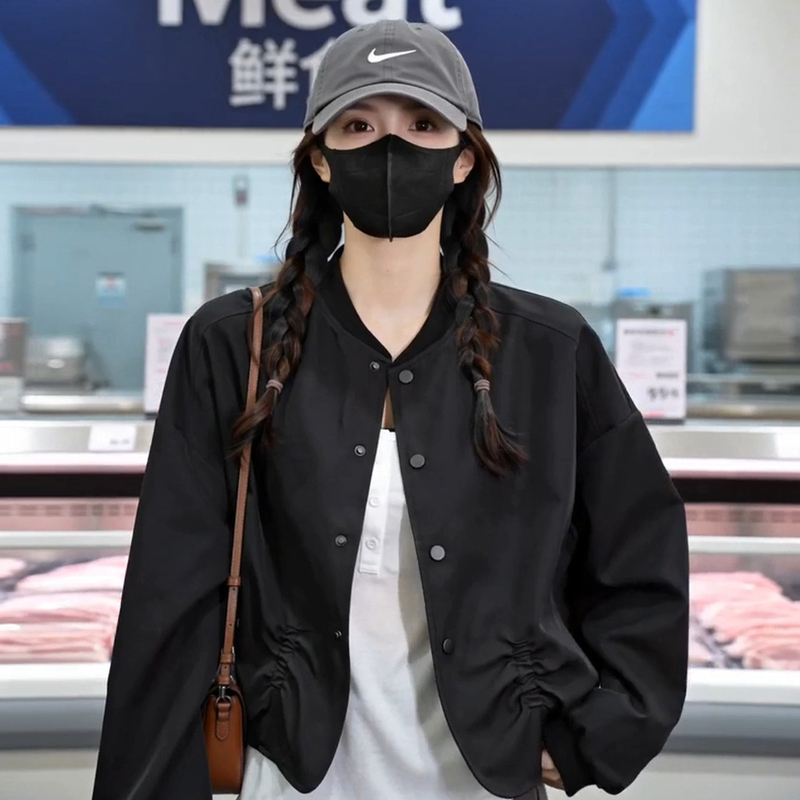 Black Casual Baseball Jacket for Women, Trendy 2026 Spring and Autumn New Style, Petite Jacket, Versatile and Fashionable with a High-End Feel Black Casual Baseball Jacket for Women, Trendy 2026 Spring and Autumn New Style, Petite Jacket, Versatile and Fashionable with a High-End Feel