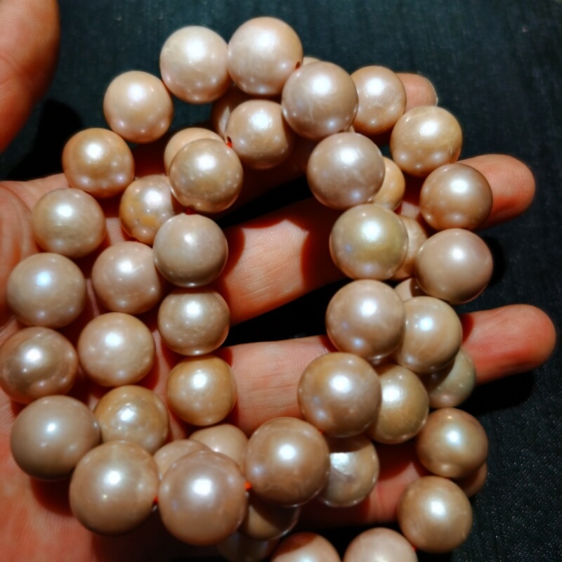 Old Pearl Bracelet (White Gold)