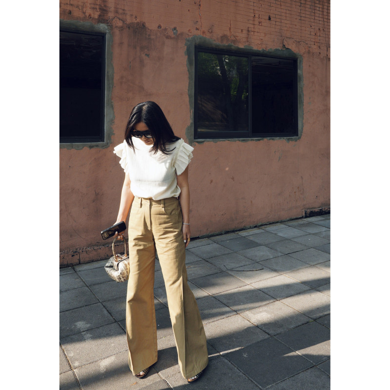 Tang Town LAOSHU Relaxed and Stylish Cargo Pants with Structured, Three-Dimensional Pleated Stitching Casual Pants