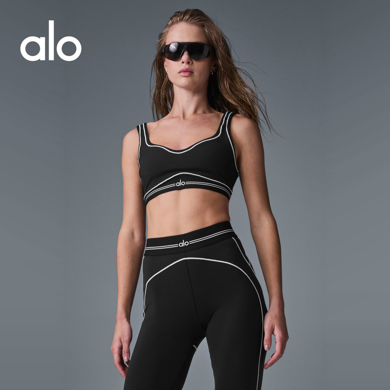 Alo｜Women's Airbrush Heart Throb Slim Fit Training Crew Neck Sports Bra