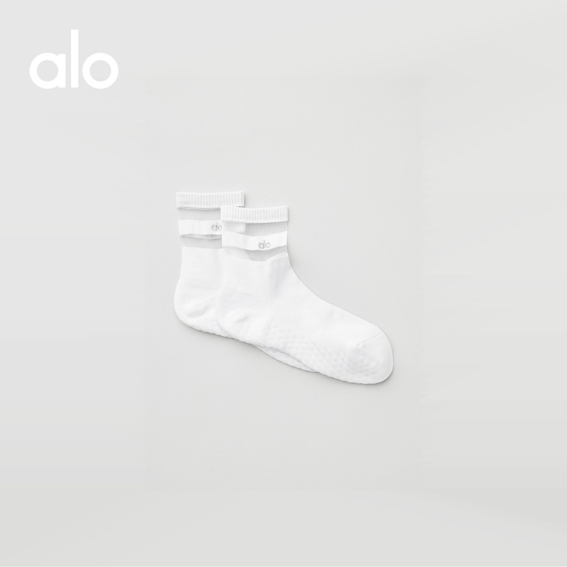Alo｜Women's Pulse Sports Casual Fitness Yoga Ribbed Short Socks