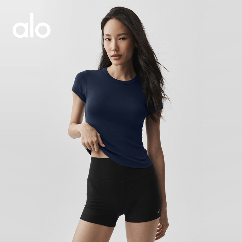Alo|Women's Timeless Slim Fit Sports Casual Stretch Round Neck Short Sleeve T-Shirt Alo|Women's Timeless Slim Fit Sports Casual Stretch Round Neck Short Sleeve T-Shirt
