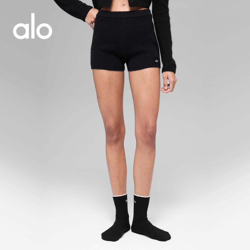 Alo|Women's Noble Slim Fit Ribbed Casual Wool Blend Knitted High-Waisted Shorts Alo|Women's Noble Slim Fit Ribbed Casual Wool Blend Knitted High-Waisted Shorts