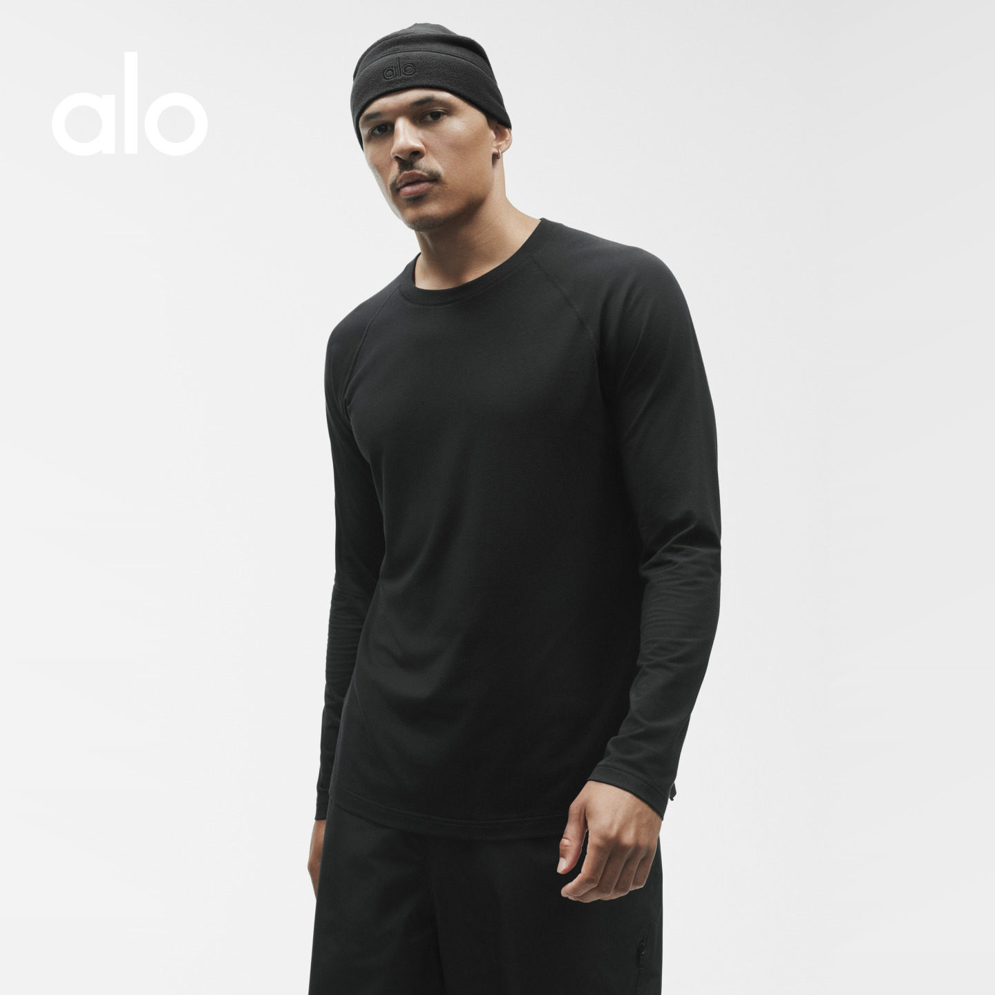 ALO｜Áo thun nam ALO Vapor dáng rộng, phong cách thể thao, cổ tròn, tay dài, hợp thời trang