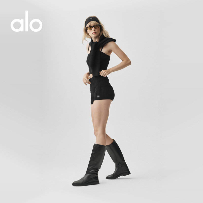 Alo|Women's 2026 Autumn Mini Cable Street Style Loose High-Waisted Knitted Shorts Alo|Women's 2026 Autumn Mini Cable Street Style Loose High-Waisted Knitted Shorts