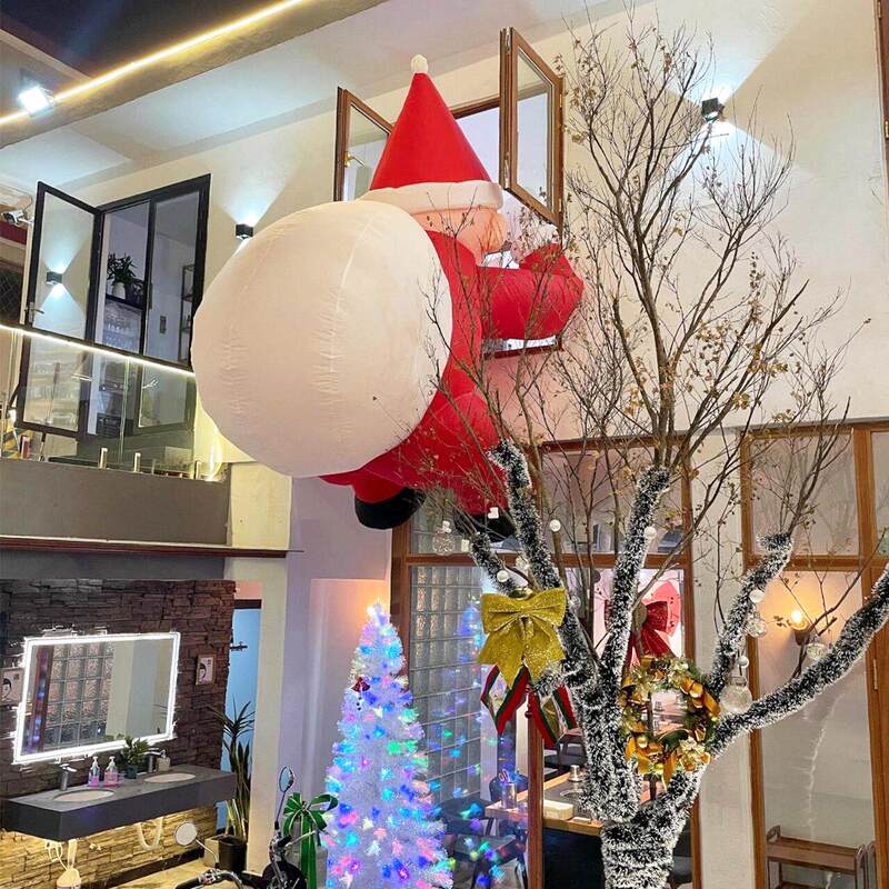 Christmas Decoration Wall-Climbing Santa Claus Outdoor Inflatable Ornaments Shop Door Decorations Atmosphere Scene Setup