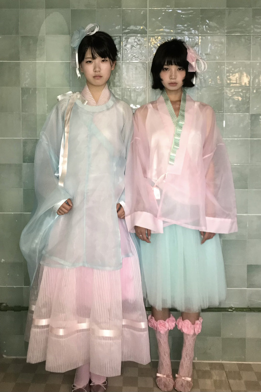 【Hearing Mushroom】Yuanzhi Dierlan·Mint Color Cross-Over & Blue Round Neck Shirt with Improved Hanfu Set