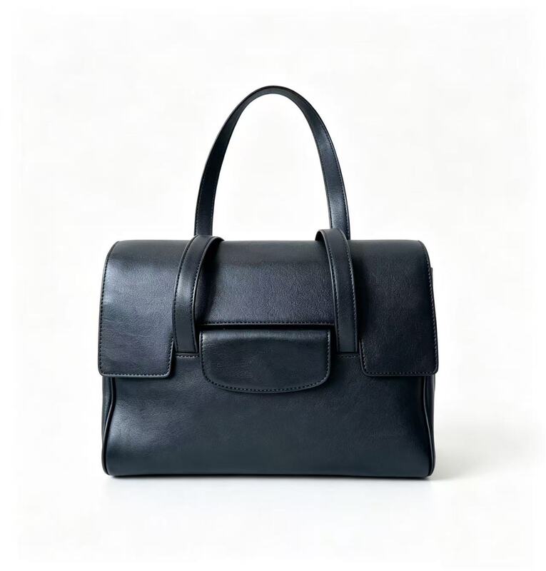 【Celebrity Style】Baby Tree~Dolphin Bag Large Capacity Commuting Laptop Bag 【Celebrity Style】Baby Tree~Dolphin Bag Large Capacity Commuting Laptop Bag