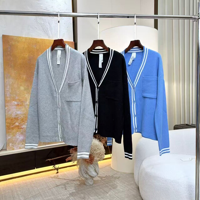 【Yanyan】Club Color-Blocked Knitted Cardigan