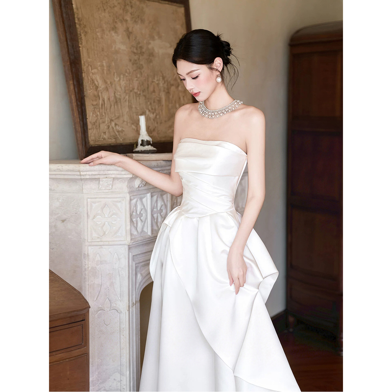 White Engagement Dress, High-End Light Luxury Niche Morning Gown for Women, Bride's French-Style Strapless Light Wedding Dress, Registration Dress White Engagement Dress, High-End Light Luxury Niche Morning Gown for Women, Bride's French-Style Strapless Light Wedding Dress, Registration Dress