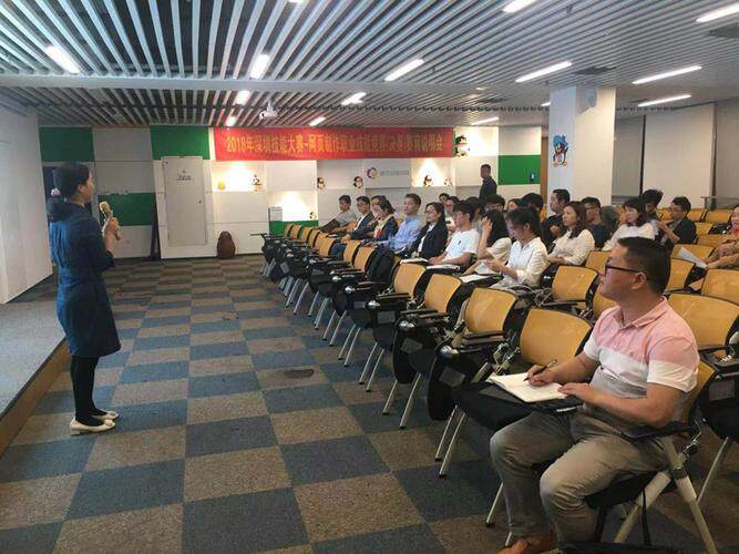 服务器内存可以直接更新吗怎么选：配置与费用参考指南