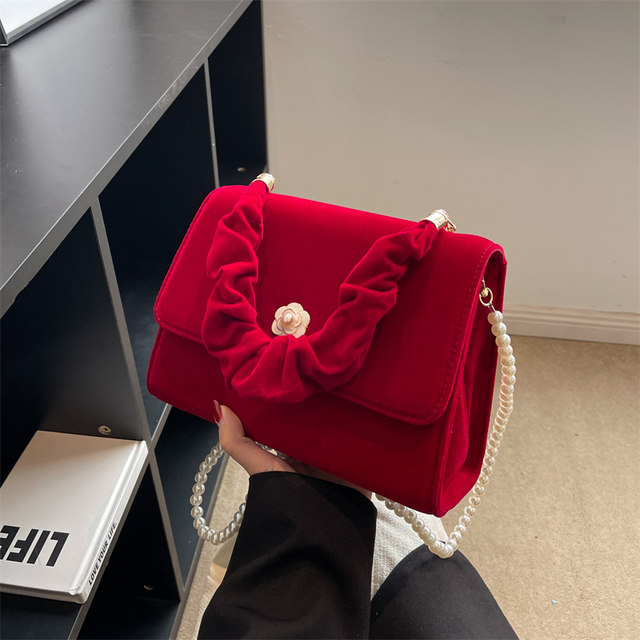 Red wedding bag female 2023 new niche wedding bag camellia handbag female bag foreign style bridal bag engagement bag