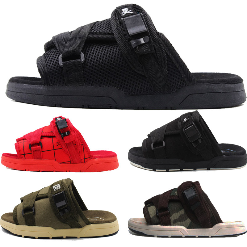 Men's Sandals and Slippers Men's Tide Personality Casual Summer Outerwear Men's Slippers Fashion Couple Beach Shoes Male Sandals