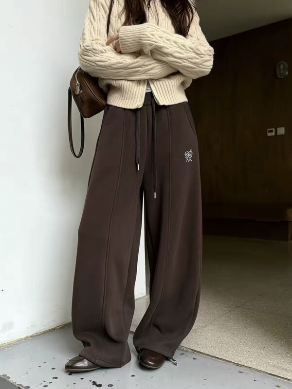 9816 Popular Fleece-Lined Embroidered Stickman Casual Scimitar Wide-Leg Sweatpants, Two Ways to Wear! D11 10.22 9816 Popular Fleece-Lined Embroidered Stickman Casual Scimitar Wide-Leg Sweatpants, Two Ways to Wear! D11 10.22