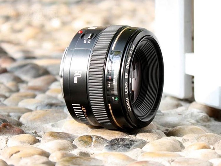 Ống kính cố định SLR US 1.4 50mm f 1.4 USM của Canon 50 1.4 Chân dung nền mờ khẩu độ lớn