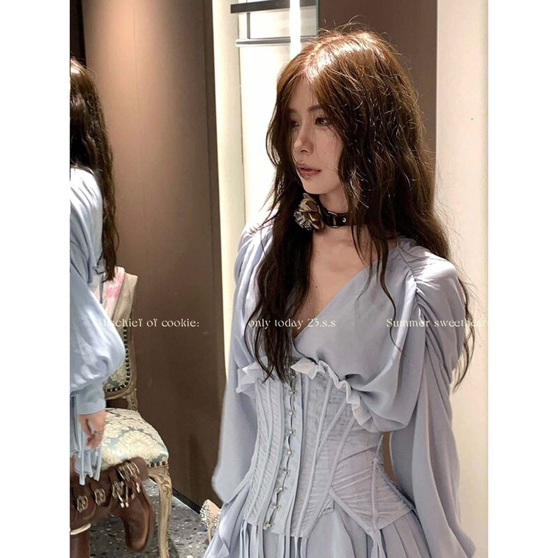Blue Show-Stopping High-End Corseted Fairy Gauze V-Neck Long-Sleeve Dress Two-Piece Set for Women in Autumn Blue Show-Stopping High-End Corseted Fairy Gauze V-Neck Long-Sleeve Dress Two-Piece Set for Women in Autumn