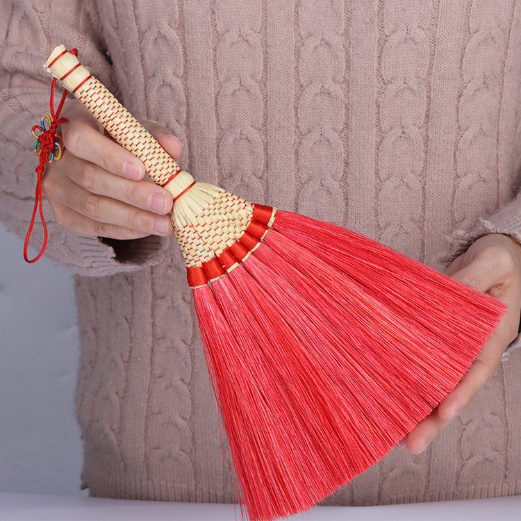 This Life Year Red Sweep The Sorghum Broom Pendant Jo Relocation Wedding An Ansion Broom Baby Ann Sleep And Crush The Spring Festival End Afternoon