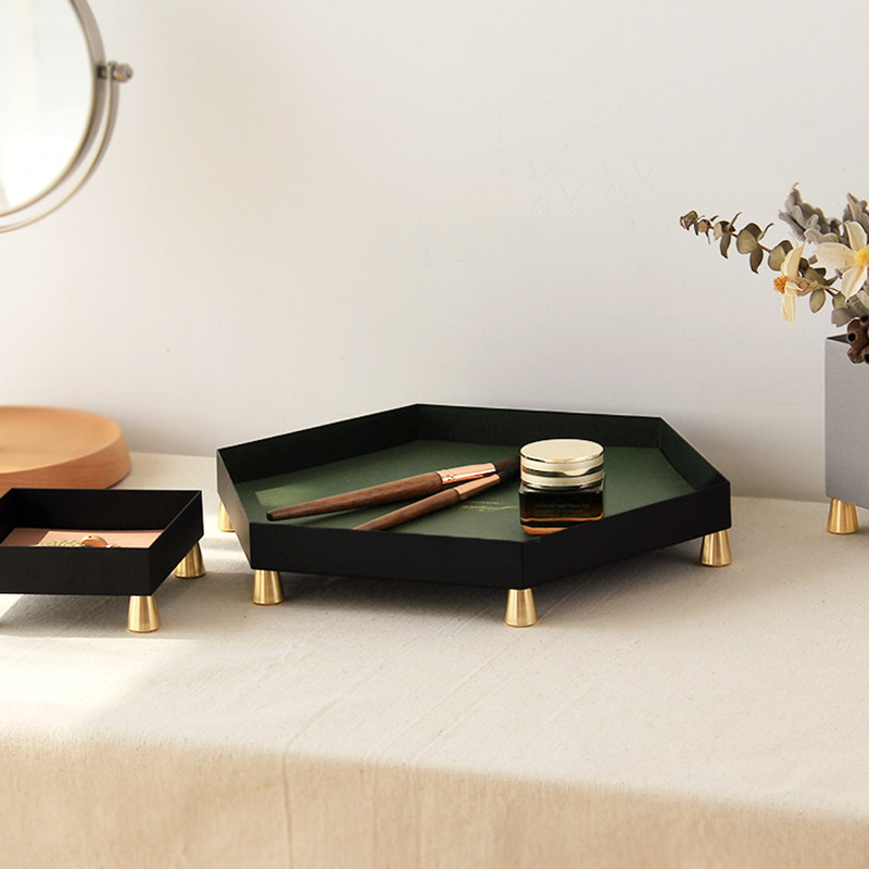 Creative desktop collection box Iron Art Ferritti minimalist jewelry porch keyboard Morandi debris household display frame