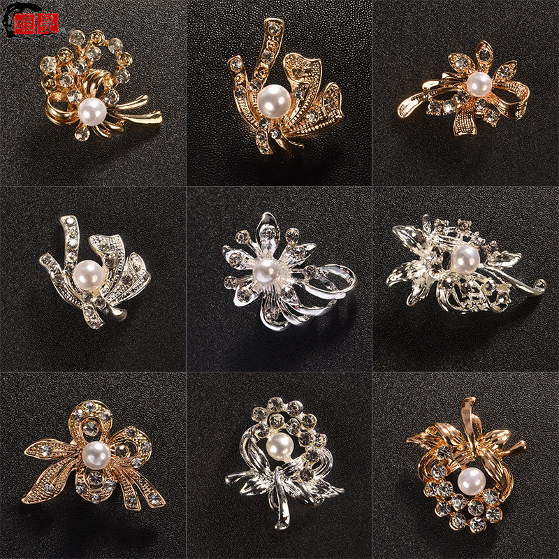 (Clearance)Pearl Rhinestone Brooch